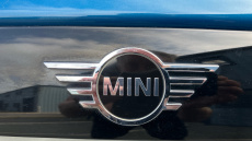 MINI Hatchback 1.5 Cooper Exclusive Premium Plus 5dr Auto Petrol Hatchback